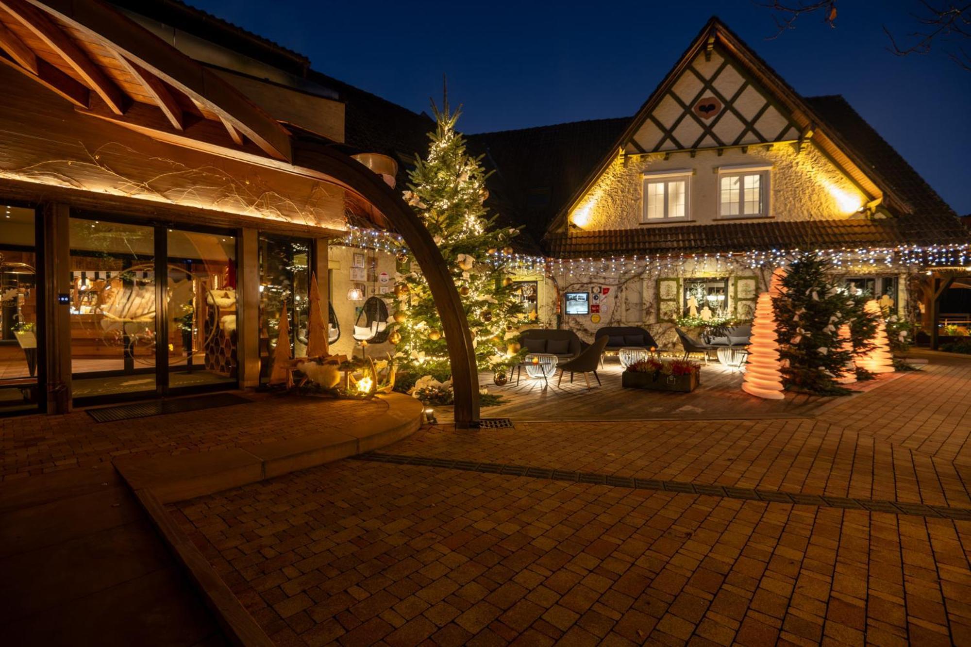 La Cheneaudiere - Hotel Spa - Relais & Chateaux - Restaurant Etoile Colroy-la-Roche Buitenkant foto