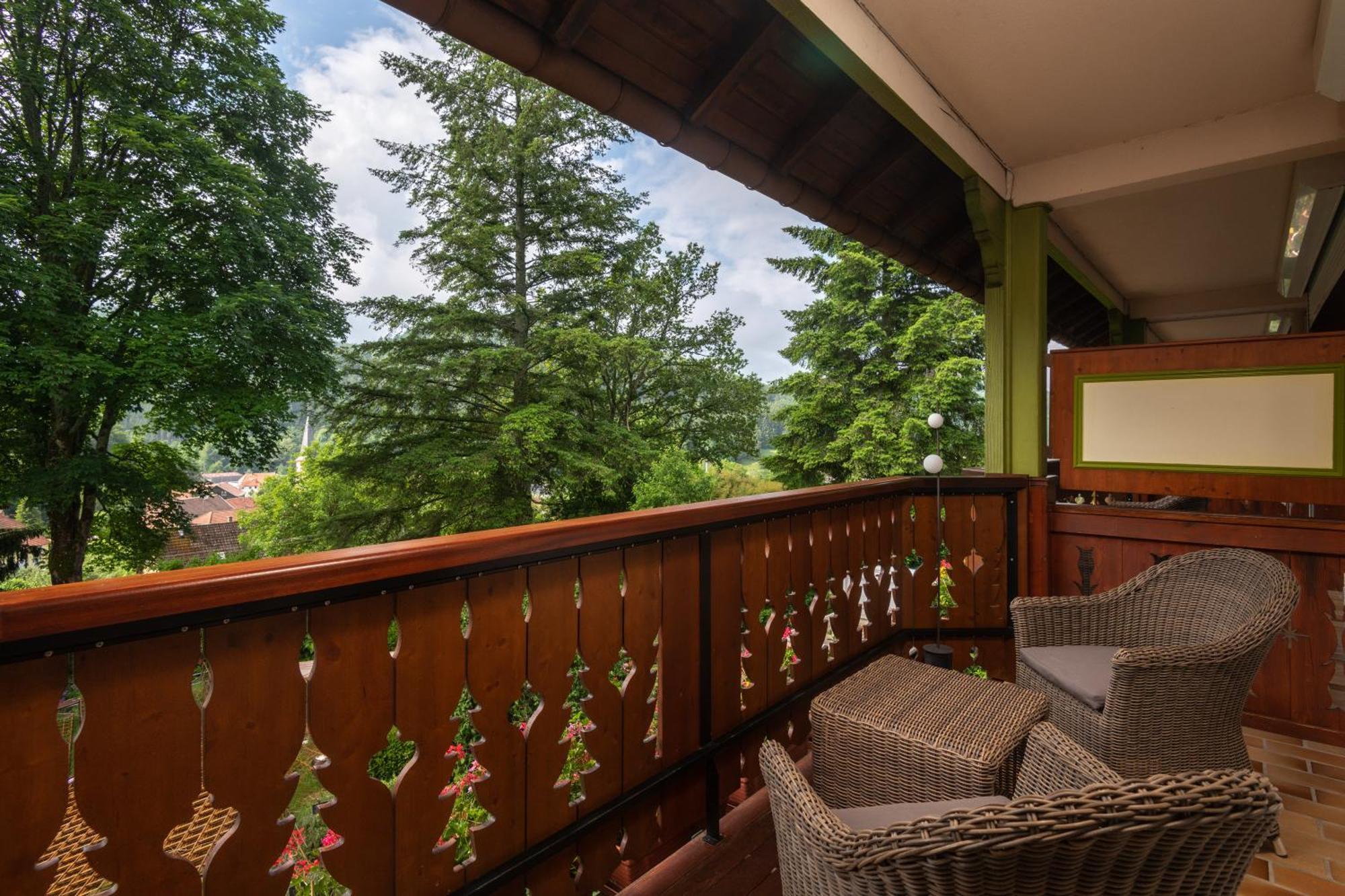 La Cheneaudiere - Hotel Spa - Relais & Chateaux - Restaurant Etoile Colroy-la-Roche Buitenkant foto